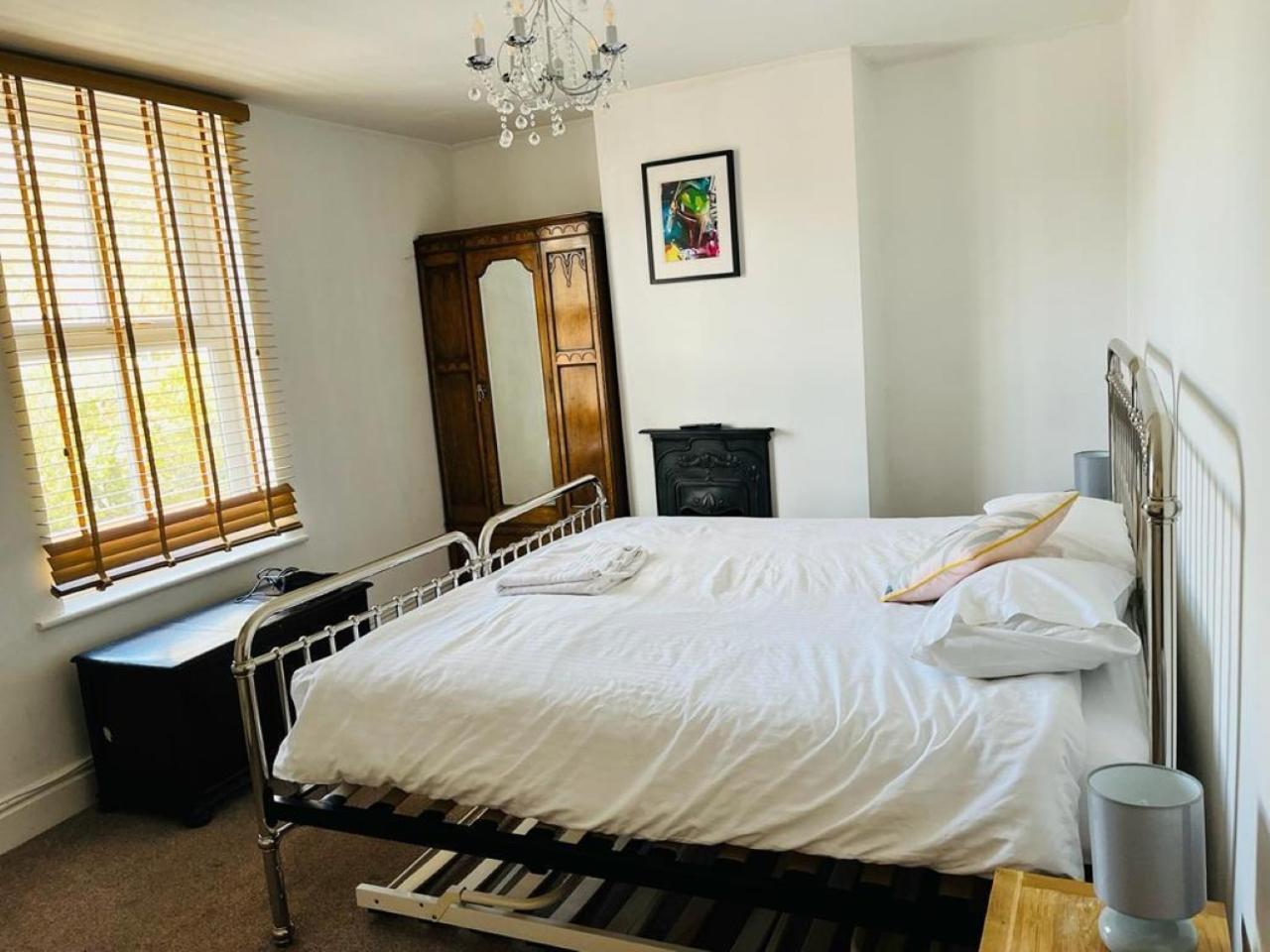 Bodhi Tree Cottage - Grove Road Cottages Stratford-upon-Avon Eksteriør billede